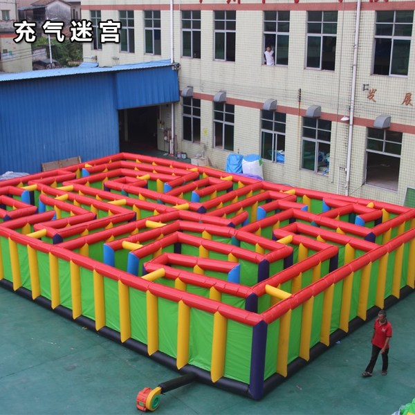 北京儿童乐园充气迷宫